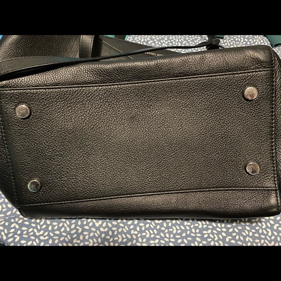 Authentic Michael Kors leather shoulder bag in excellent condition - Picture 4 of 4